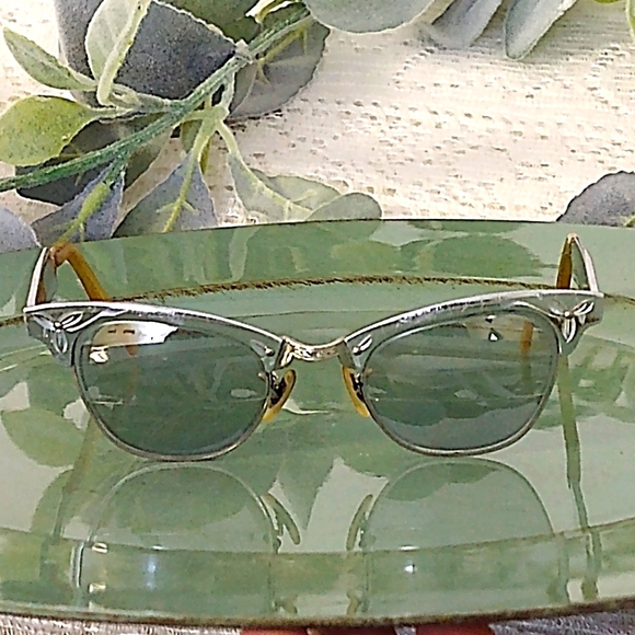 Vintage 60's Cat Eye Eyeglasses Prescription Lenses Etched Frames - Picture 1 of 13